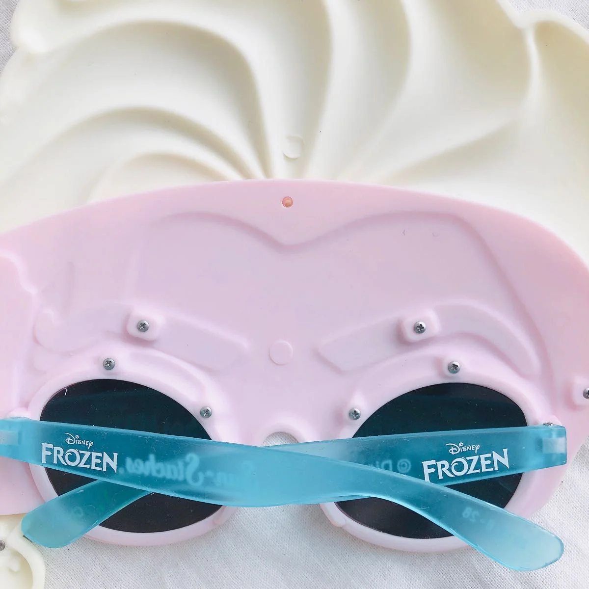Children's Frozen Frame Sunglasses - 1Pc - Image 7